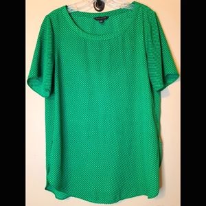 Banana Republic Women's Green Top Medium